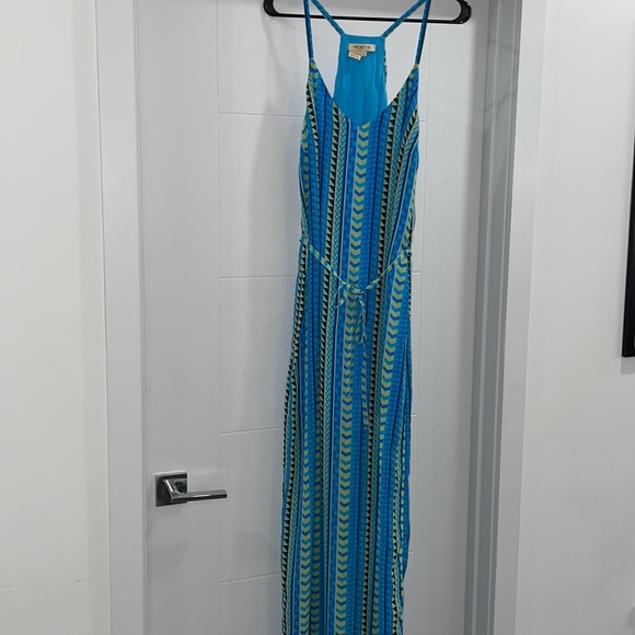 💐Arden B V-neck Maxi Dress - Picture 2 of 7